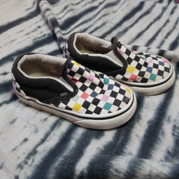 checker print vans
